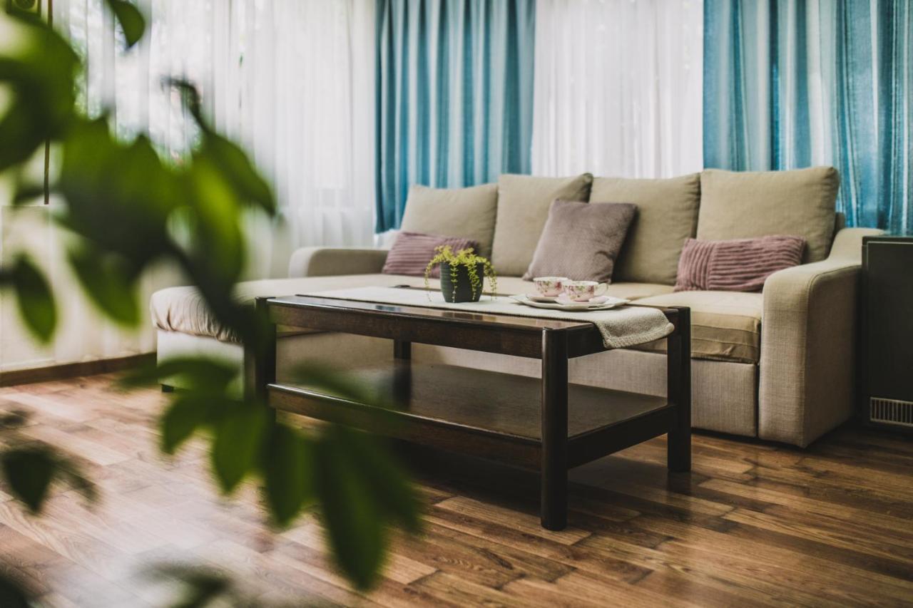 Marjan Hill 3-Br Apt,5 Guests Private Garden Near Beach Split Exterior photo